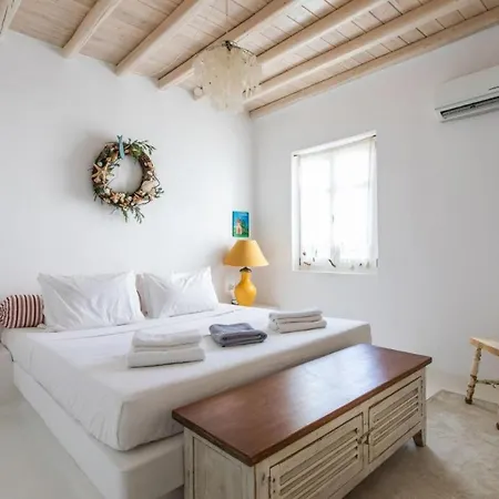 Stunning With Pool In Mykonos אורנוס